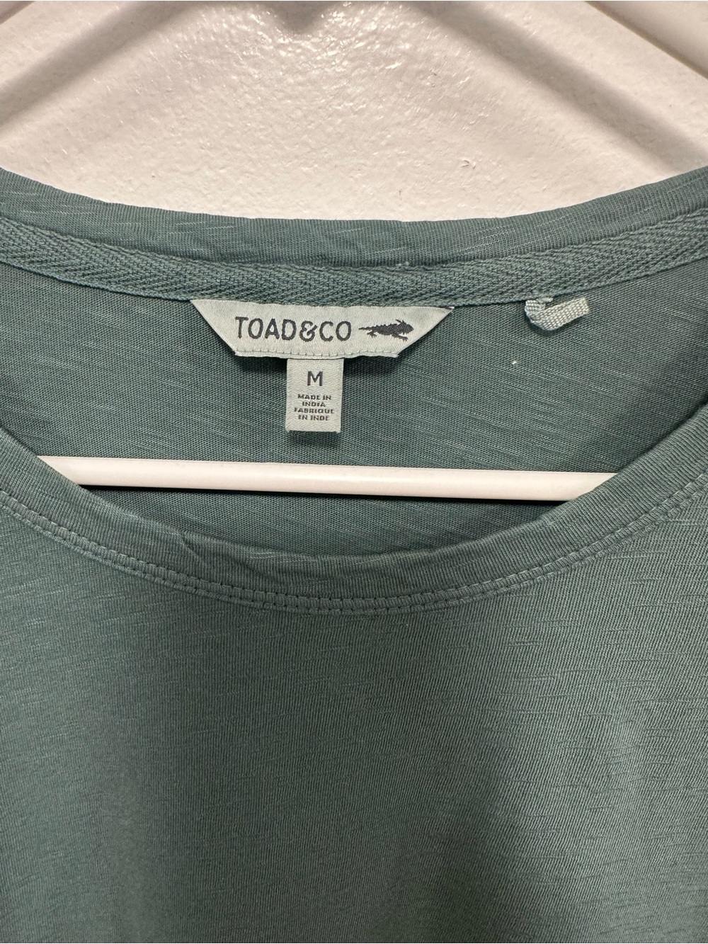 Toad&Co Women's Long-Sleeve organic cotton Crew Tee in Teal Green Size medium - Picture 4 of 6